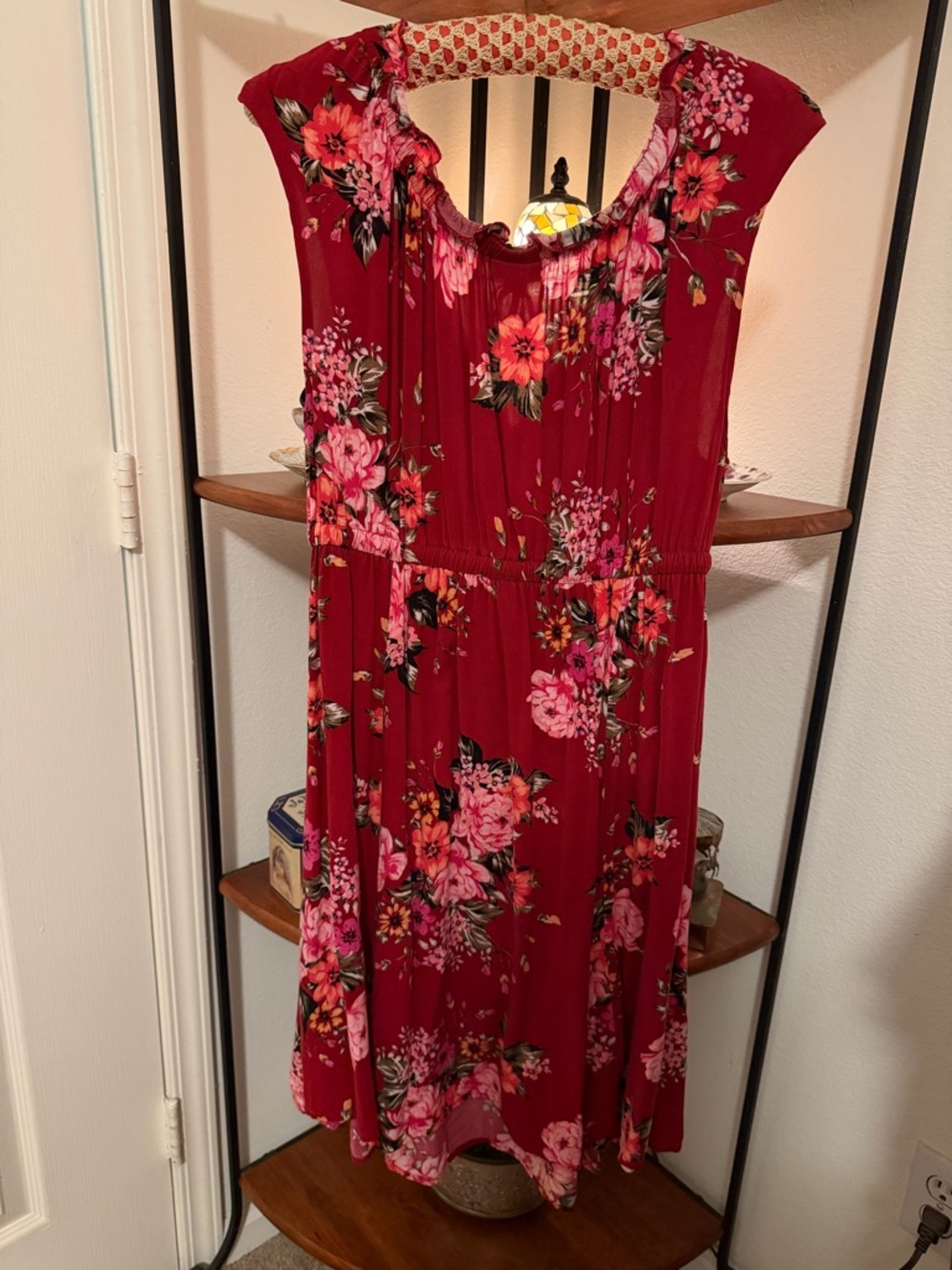 Womens Torrid Floral Mini Dress Size 0 / USA 10 12 Large Printed Red Sleeveless - Picture 3 of 6